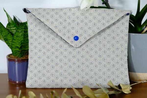 Pochette molletonnée grand format Fleurs