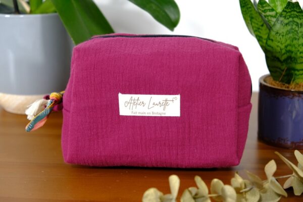 Trousse de toilette petit format bordeaux