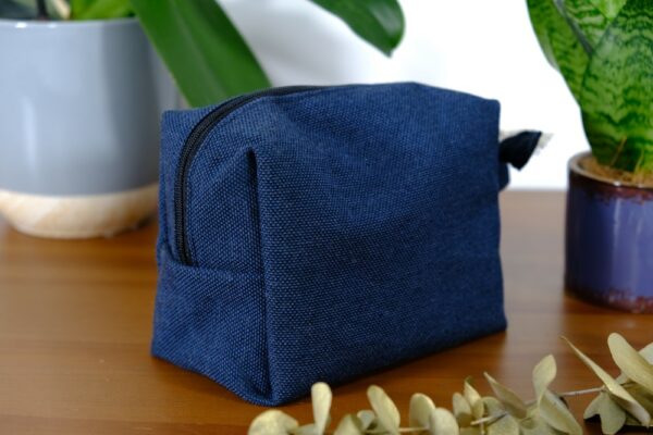 Trousse de toilette petit format Bleu Marine – Image 3