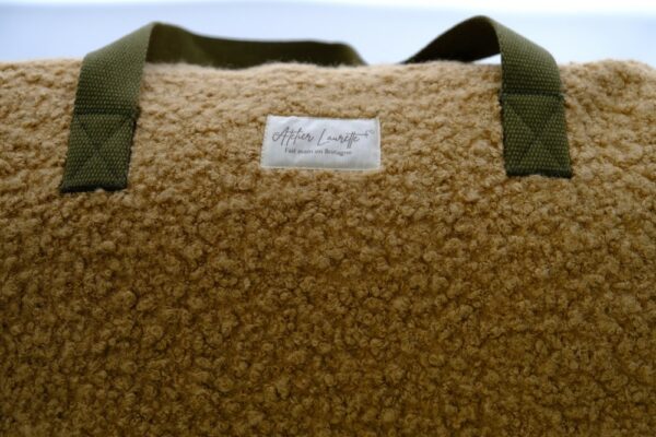 Sac week-end bouclette beige – Image 2