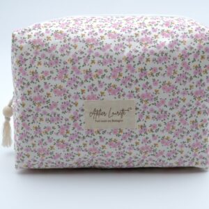 Trousse grand format à fleurs roses