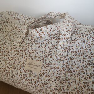 Grand sac de voyage en velours blanc à fleurs